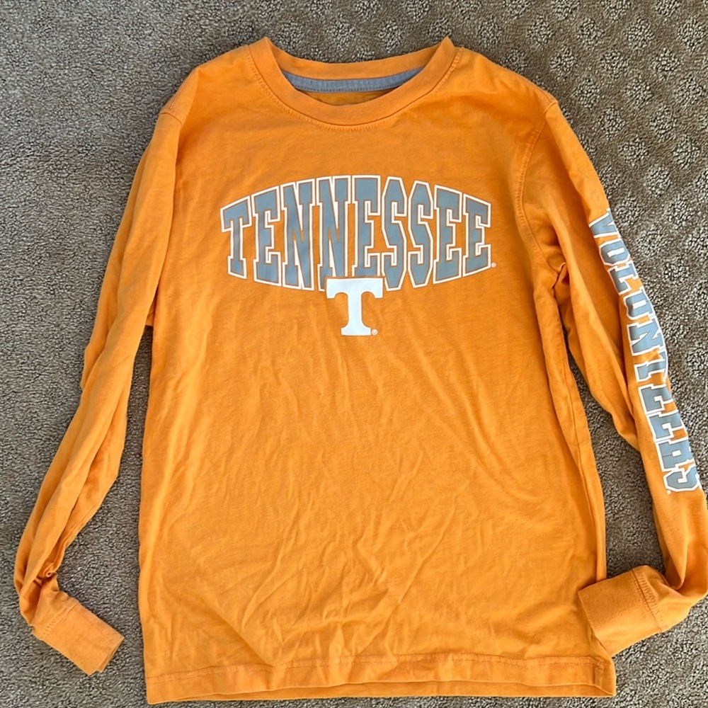 University of Tennessee orange Colosseum youth medium long sleeve shirt